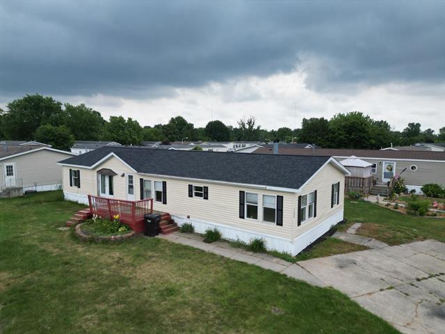 front view picture of 11400 Caberfae Avenue, Allendale, MI. 49401