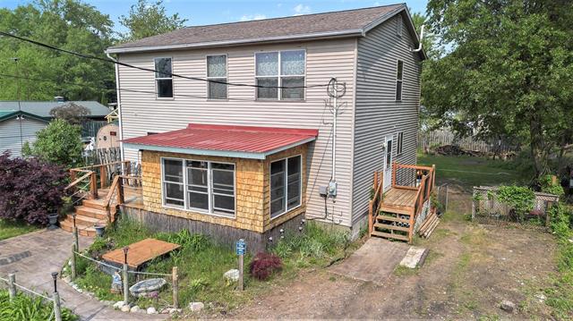 front view picture of 4074 Filter Road, Harrison, MI. 48625