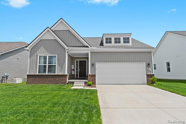 front view picture of 10091 Kylie Drive, Brighton, MI. 48116