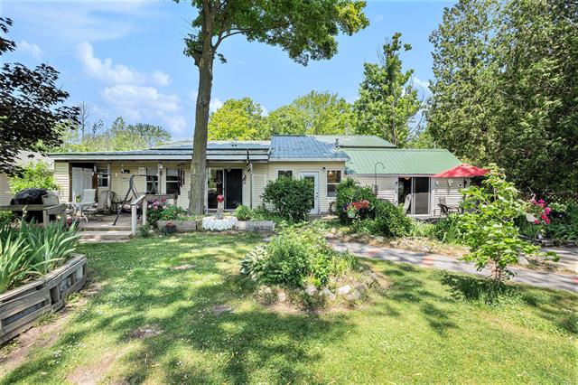 front view picture of 8828 Elm, Fremont, MI. 49412