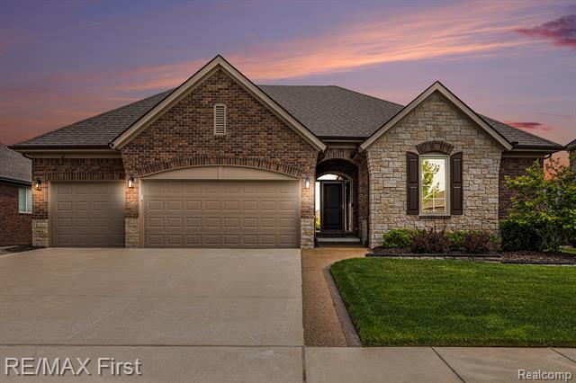 front view picture of 17769 Tiger Drive, Macomb, MI. 48042