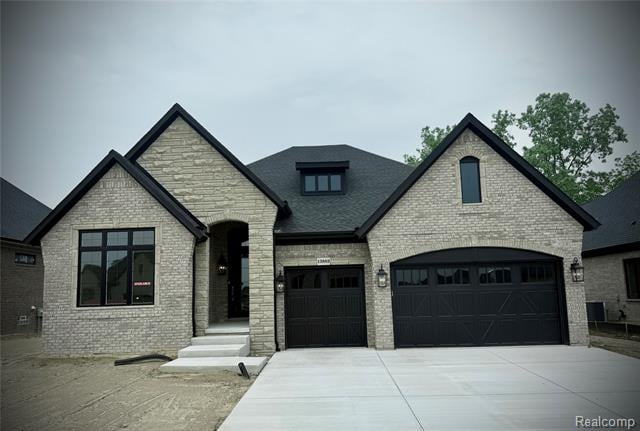 front view picture of 13883 Arthur Court, Washington, MI. 48094