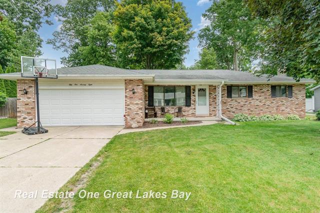 front view picture of 5178 Mangrove Drive, Saginaw, MI. 48603