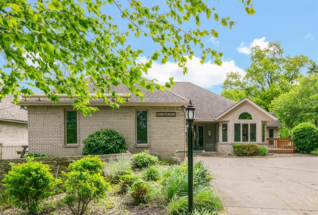 front view picture of 63093 Birch Road, Vandalia, MI. 49095