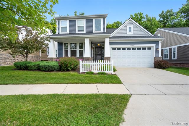 front view picture of 48884 Garden Lane, Canton, MI. 48188