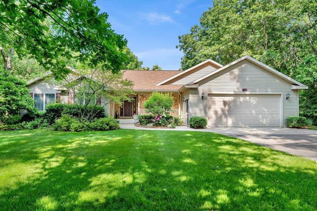 front view picture of 65 Kendra Court Se, Lowell, MI. 49331