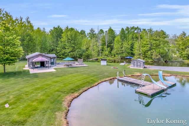 front view picture of 3111 N 128Th Avenue, Hart, MI. 49420