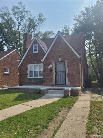 front view picture of 16720 Mansfield Street, Detroit, MI. 48235