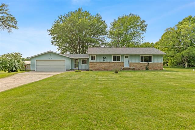 front view picture of 1160 S Greenville Road, Greenville, MI. 48838
