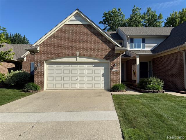 front view picture of 22693 Coachlight Circle, Taylor, MI. 48180