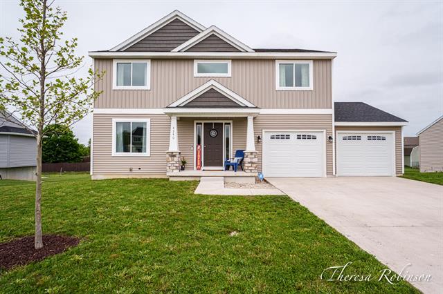front view picture of 4240 Butternut Drive, Wayland, MI. 49348