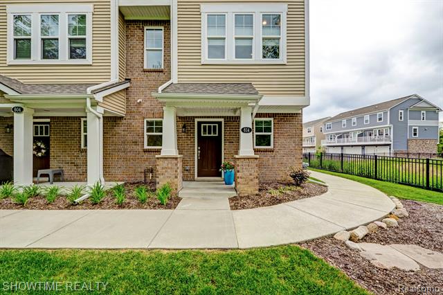 front view picture of 614 Anne Avenue, Brighton, MI. 48116