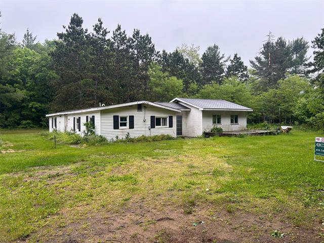 front view picture of 11312 Fitzgerald Avenue, Grant, MI. 49327