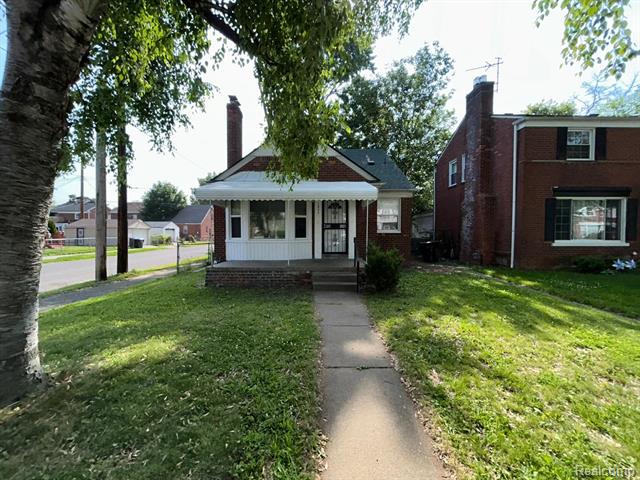 front view picture of 15778 Kentfield Street, Detroit, MI. 48223