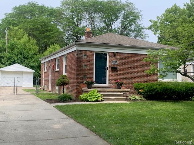 front view picture of 11759 W Parkway Street, Redford, MI. 48239