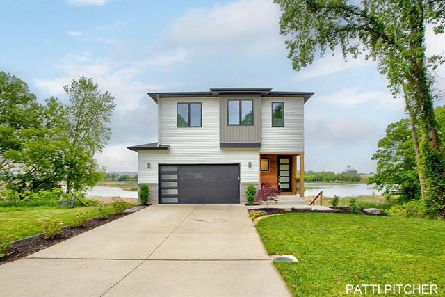 front view picture of 104 River Hills Drive, Holland, MI. 49424