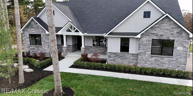 front view picture of 5535 W Huron River Drive, Dexter, MI. 48130