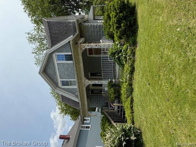 front view picture of 619 W Barnes Avenue, Lansing, MI. 48910