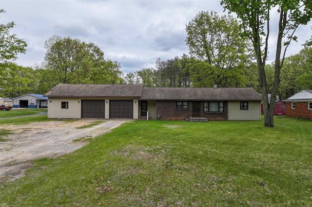 front view picture of 12310 Seymour Road, Montrose, MI. 48457