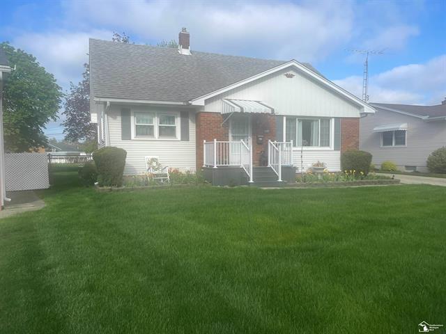 front view picture of 1107 Mccormick Street, Monroe, MI. 48162