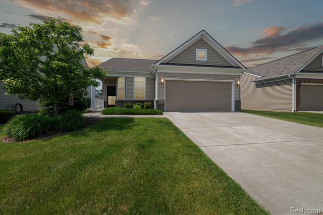 front view picture of 9448 Saint Andrews Drive, Grand Blanc, MI. 48439