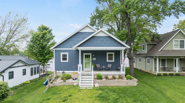 front view picture of 63670 Zabel Shores Rd. Road, Sturgis, MI. 49091