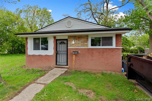 front view picture of 20038 Santa Rosa Drive, Detroit, MI. 48221