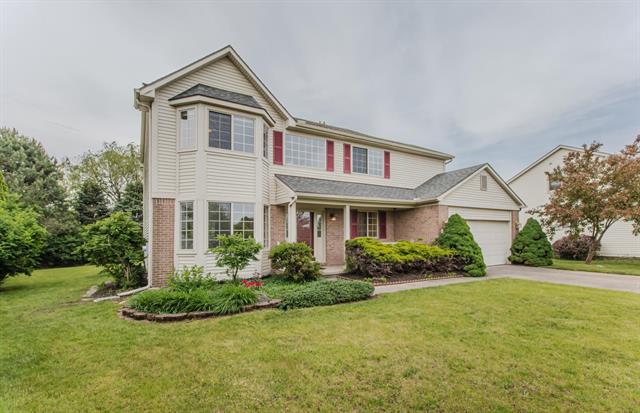 front view picture of 324 Redrock Court, Ann Arbor, MI. 48103
