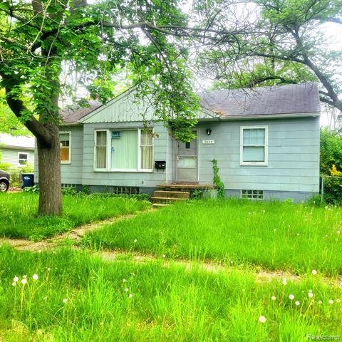 front view picture of 15440 Dacosta Street, Detroit, MI. 48223