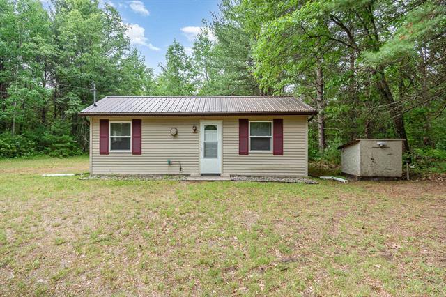 front view picture of 7373 Blue Ox Trail, South Branch, MI. 48761