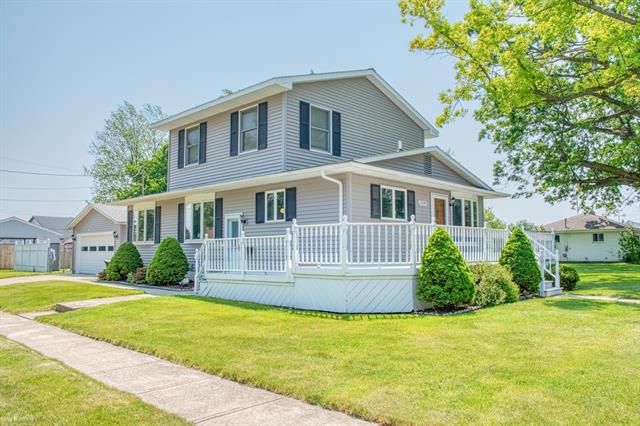 front view picture of 538 Dimmick Street, Owosso, MI. 48867