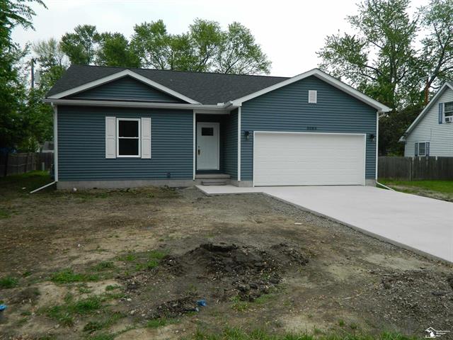 front view picture of 3085 Ninth Street, Monroe, MI. 48162