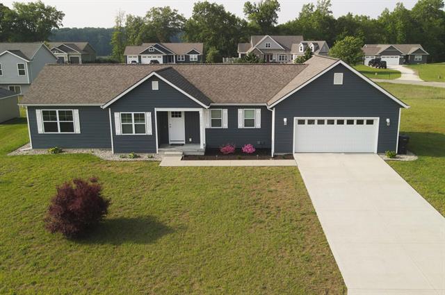 front view picture of 3290 Signal Point Drive, Allegan, MI. 49010