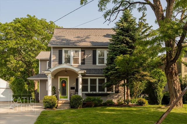 front view picture of 859 Orchard Avenue Se, Grand Rapids, MI. 49506