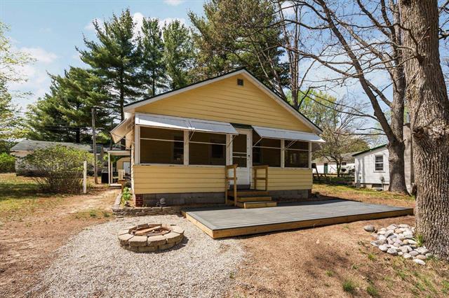front view picture of 421 Howard Street Alley, Fife Lake, MI. 49633