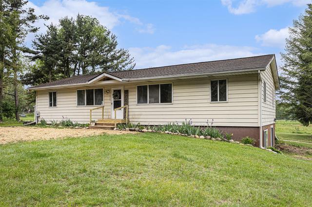 front view picture of 6900 Welch Lake Road, Grass Lake, MI. 49240