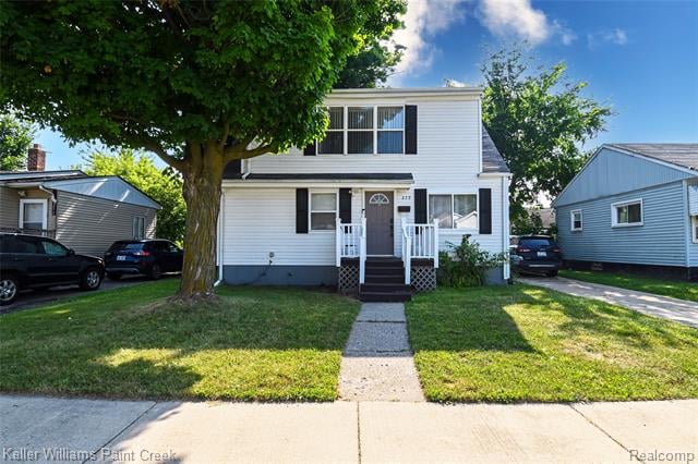 front view picture of 279 Martin Luther King Jr Blvd S, Pontiac, MI. 48342