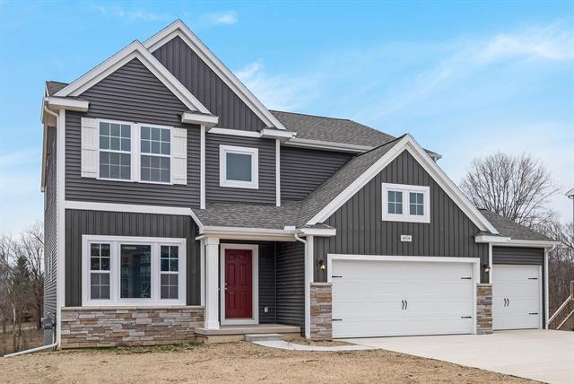 front view picture of 7105 Gibson Farms Drive, Middleville, MI. 49333