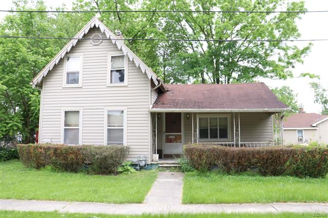 front view picture of 306 Summer St. Street, Adrian, MI. 49221