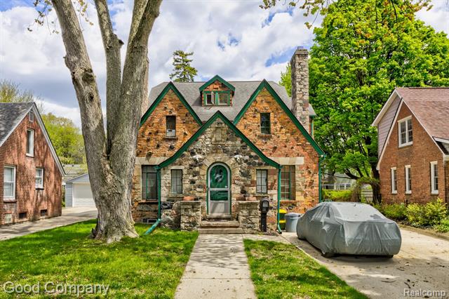 front view picture of 637 S Connecticut Unit 2, Royal Oak, MI. 48067