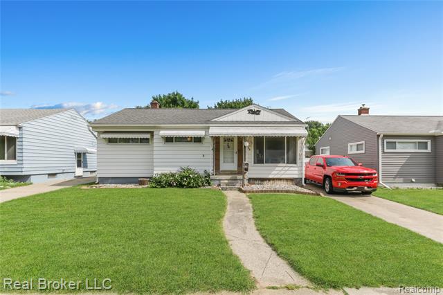 front view picture of 3809 Whittier Avenue, Flint, MI. 48506