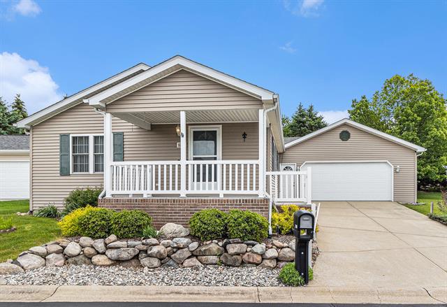 front view picture of 5280 Beardsley Court, Kalamazoo, MI. 49004