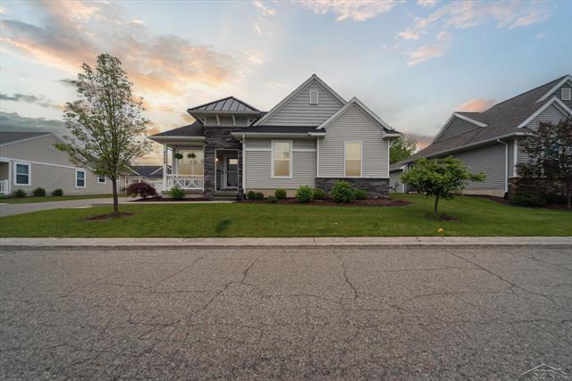 front view picture of 3318 Hamlet Circle, East Lansing, MI. 48823