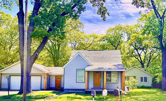 front view picture of 2924 Austin Street, Muskegon, MI. 49444