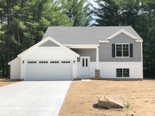 front view picture of 4272 Butternut Drive, Wayland, MI. 49348
