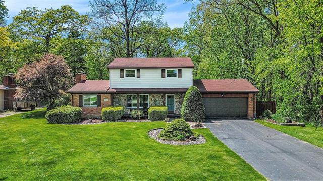 front view picture of 7252 Lawrence Street, Grand Blanc, MI. 48439