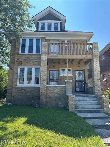 front view picture of 3015 Gray Street, Detroit, MI. 48215