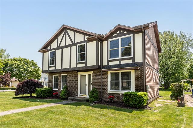 front view picture of 1196 Rathfon Circle, Saline, MI. 48176