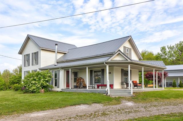front view picture of 6014 Birch Run Road, Millington, MI. 48746