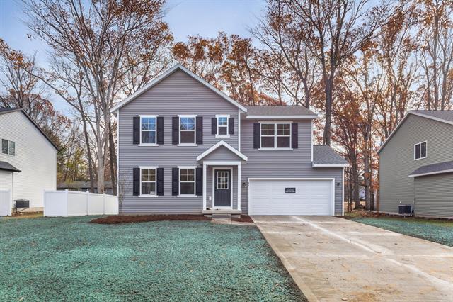 front view picture of 36 Manley Avenue, Holland, MI. 49424